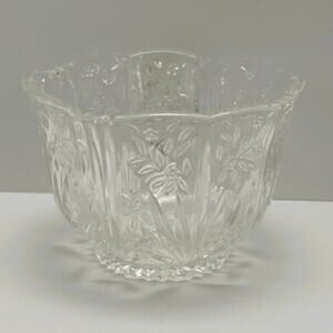 Vintage Oneida German Crystal 5" Bowl, Spring Lace Pattern, Starburst Bottom